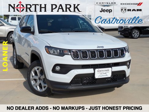 New 2025 Jeep Compass Latitude image 1