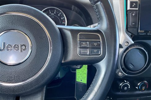 Used 2018 Jeep Wrangler Unlimited Sport S image 11