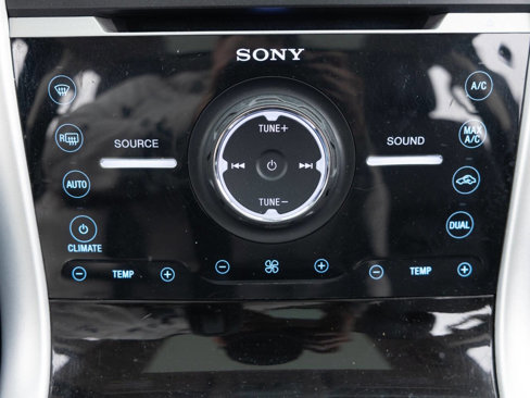 Used 2011 Ford Edge Limited w/ Driver Entry Pkg image 37