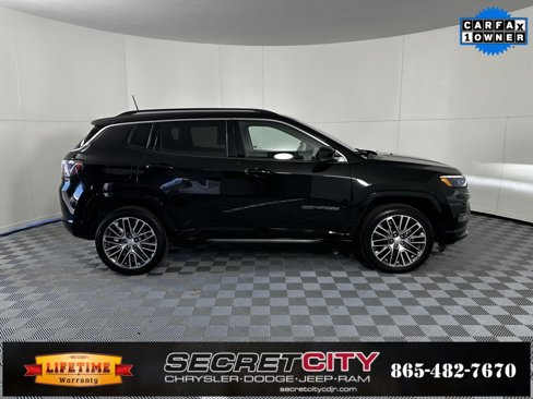 Used 2022 Jeep Compass Limited w/ Elite Group image 8