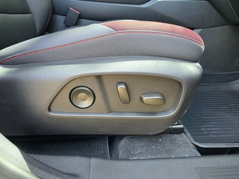 New 2026 Chevrolet Equinox RS w/ Convenience Package III image 14