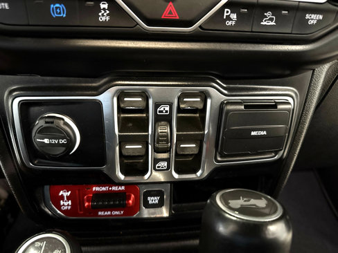 Used 2022 Jeep Wrangler Unlimited Rubicon 4xe w/ Cold Weather Group image 21
