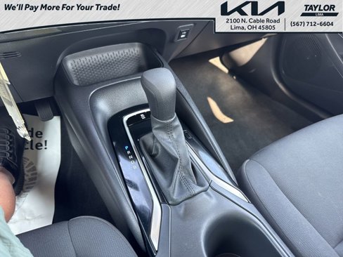 Used 2024 Toyota Corolla LE image 17