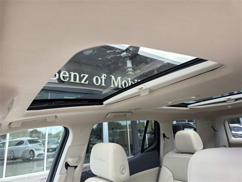 Used 2022 GMC Acadia Denali w/ Denali Ultimate Package image 12