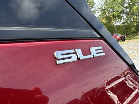 Certified 2021 GMC Terrain SLE w/ Driver Convenience Package image 32