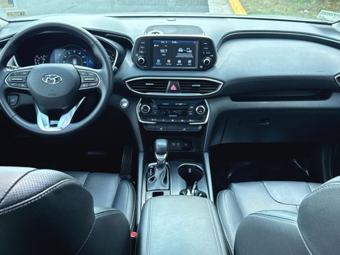 Used 2020 Hyundai Santa Fe SEL image 20