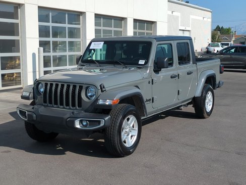Used 2023 Jeep Gladiator Sport image 10