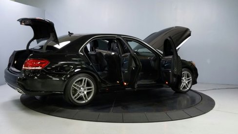 Used 2014 Mercedes-Benz E 550 4MATIC Sedan image 15