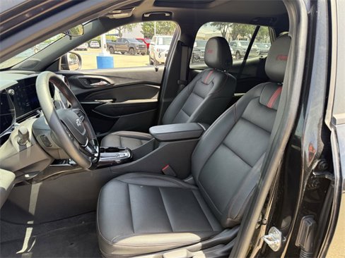 Used 2024 Chevrolet Trax RS w/ Sunroof Package image 26