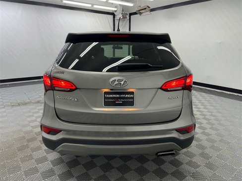 Used 2018 Hyundai Santa Fe Sport image 4