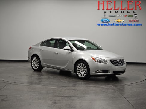 Used 2011 Buick Regal CXL image 1