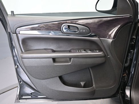 Used 2017 Buick Enclave Leather w/ Enclave Tuscan Edition image 9