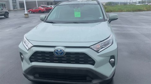 Used 2021 Toyota RAV4 XLE image 7