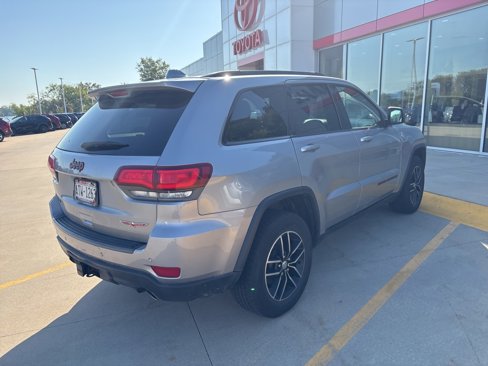 Used 2017 Jeep Grand Cherokee Trailhawk w/ Trailhawk Luxury Group image 10