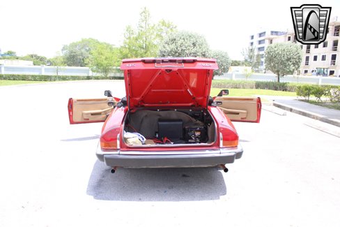 Used 1990 Jaguar XJS V12 Convertible image 12