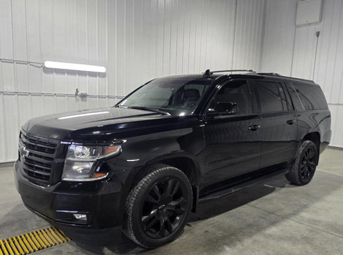 Used 2019 Chevrolet Suburban Premier image 2
