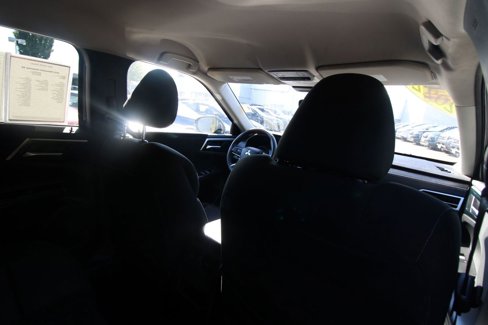 Used 2022 Mitsubishi Outlander ES image 25