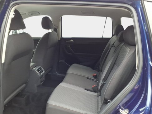 Used 2021 Volkswagen Tiguan S image 12