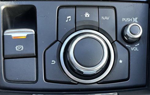 Used 2017 MAZDA MAZDA3 Sport image 25
