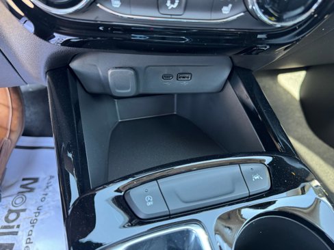 New 2025 Chevrolet Trax LT w/ Driver Confidence Package image 27