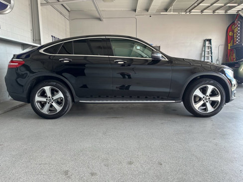 Used 2017 Mercedes-Benz GLC 300 4MATIC Coupe image 11