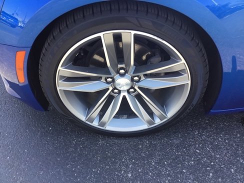 Used 2017 Chevrolet Camaro LT w/ RS Package image 9