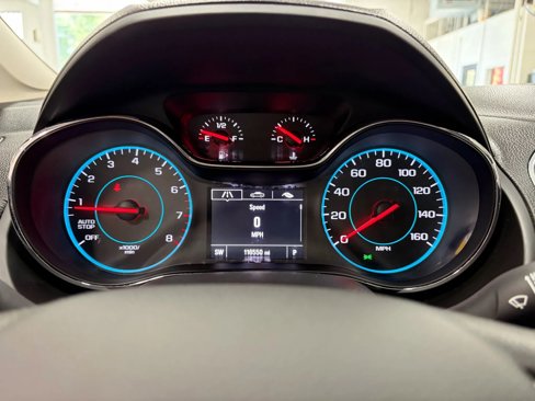 Used 2017 Chevrolet Cruze LT image 36