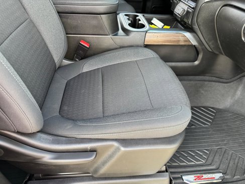 Used 2021 Chevrolet Silverado 1500 LT Trail Boss image 17