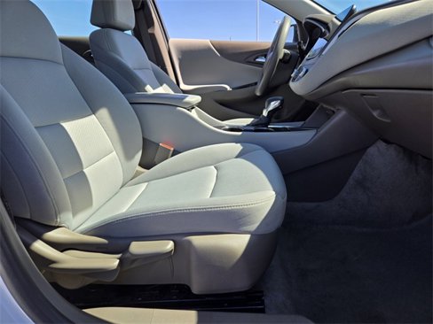 Used 2024 Chevrolet Malibu LT image 15