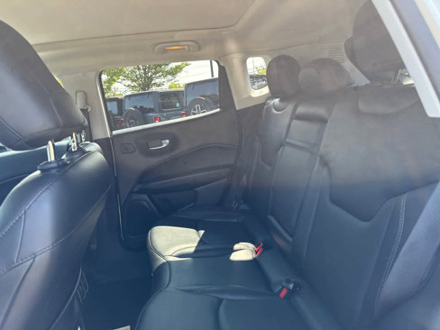 Used 2019 Jeep Compass High Altitude image 32