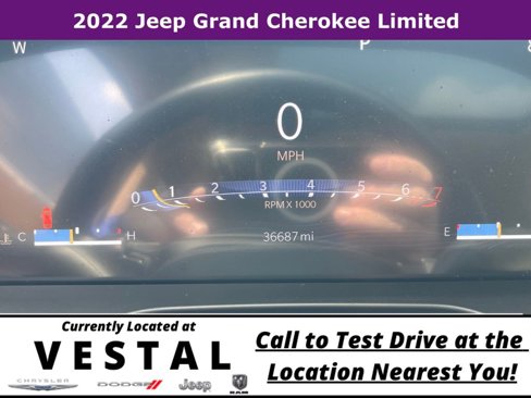 Used 2022 Jeep Grand Cherokee Limited image 19