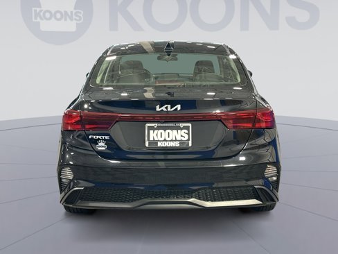 Used 2023 Kia Forte LXS image 5