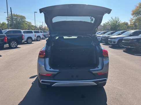 Used 2023 Buick Encore GX Select image 10