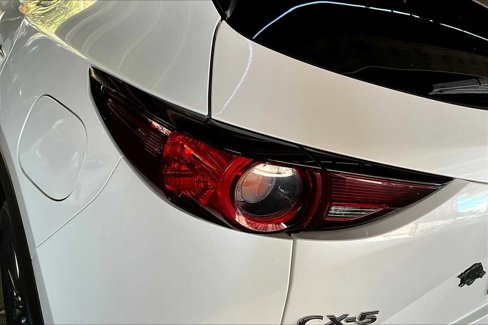 Used 2020 MAZDA CX-5 Touring image 28