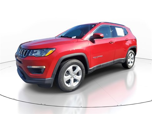 Used 2018 Jeep Compass Latitude image 3