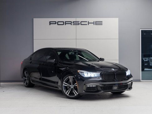 Used 2019 BMW 740i w/ Executive Package image 9