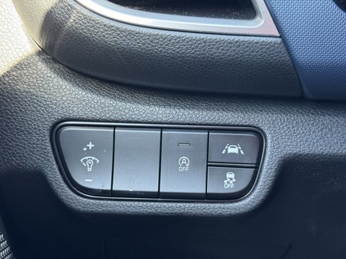 Certified 2023 Kia Seltos S w/ Navigation Package image 27