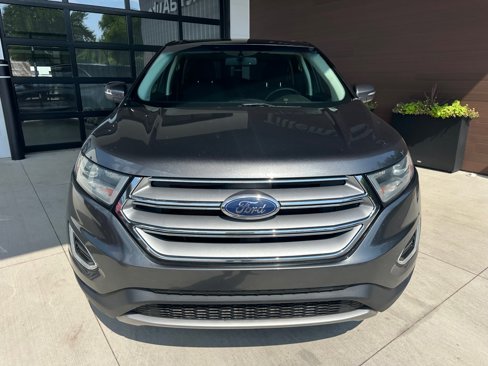 Used 2018 Ford Edge SEL image 2