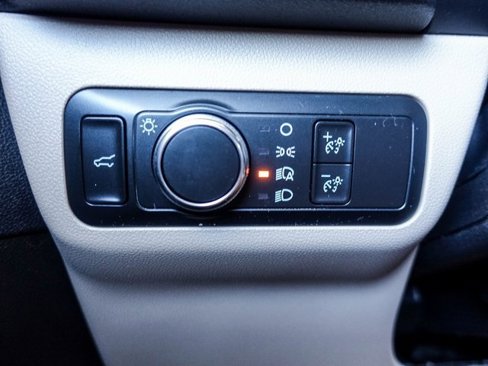 Used 2022 Ford Escape SE w/ Convenience Package image 25