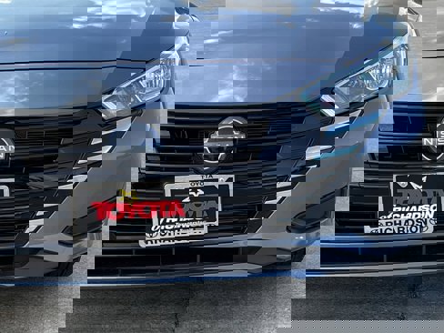 Used 2024 Nissan Versa SV image 8