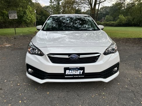 Certified 2022 Subaru Impreza 2.0i Premium image 3