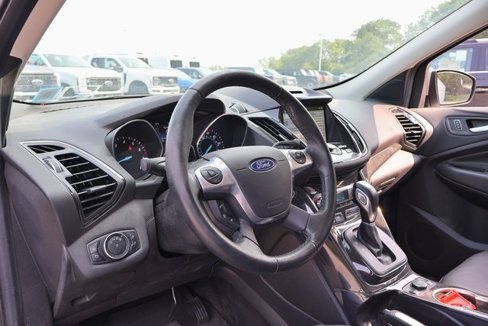 Used 2016 Ford Escape Titanium image 9
