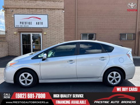 Used 2013 Toyota Prius Three image 1