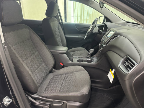 Certified 2024 Chevrolet Equinox LT w/ LPO, Floor Liner Package image 22