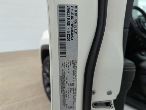 Used 2021 Jeep Compass Latitude image 34