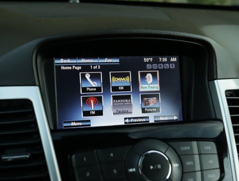 Used 2015 Chevrolet Cruze LT image 13