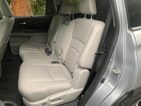 Used 2016 Honda Pilot Touring image 21