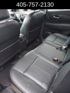 Used 2019 Nissan Rogue SV image 6