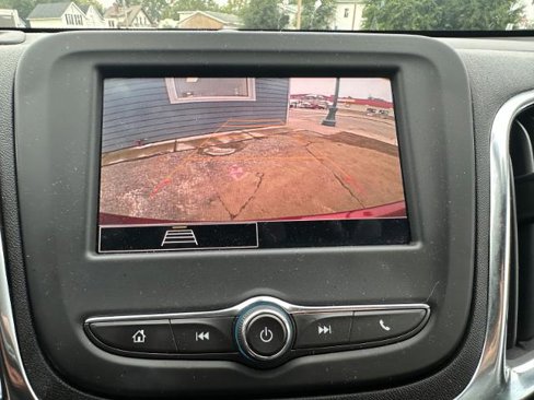 Used 2024 Chevrolet Equinox LT image 33
