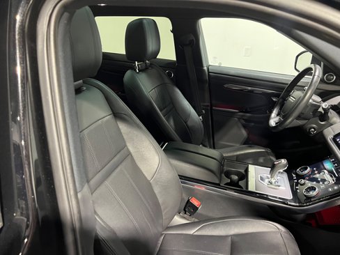 Used 2020 Land Rover Range Rover Evoque SE image 17